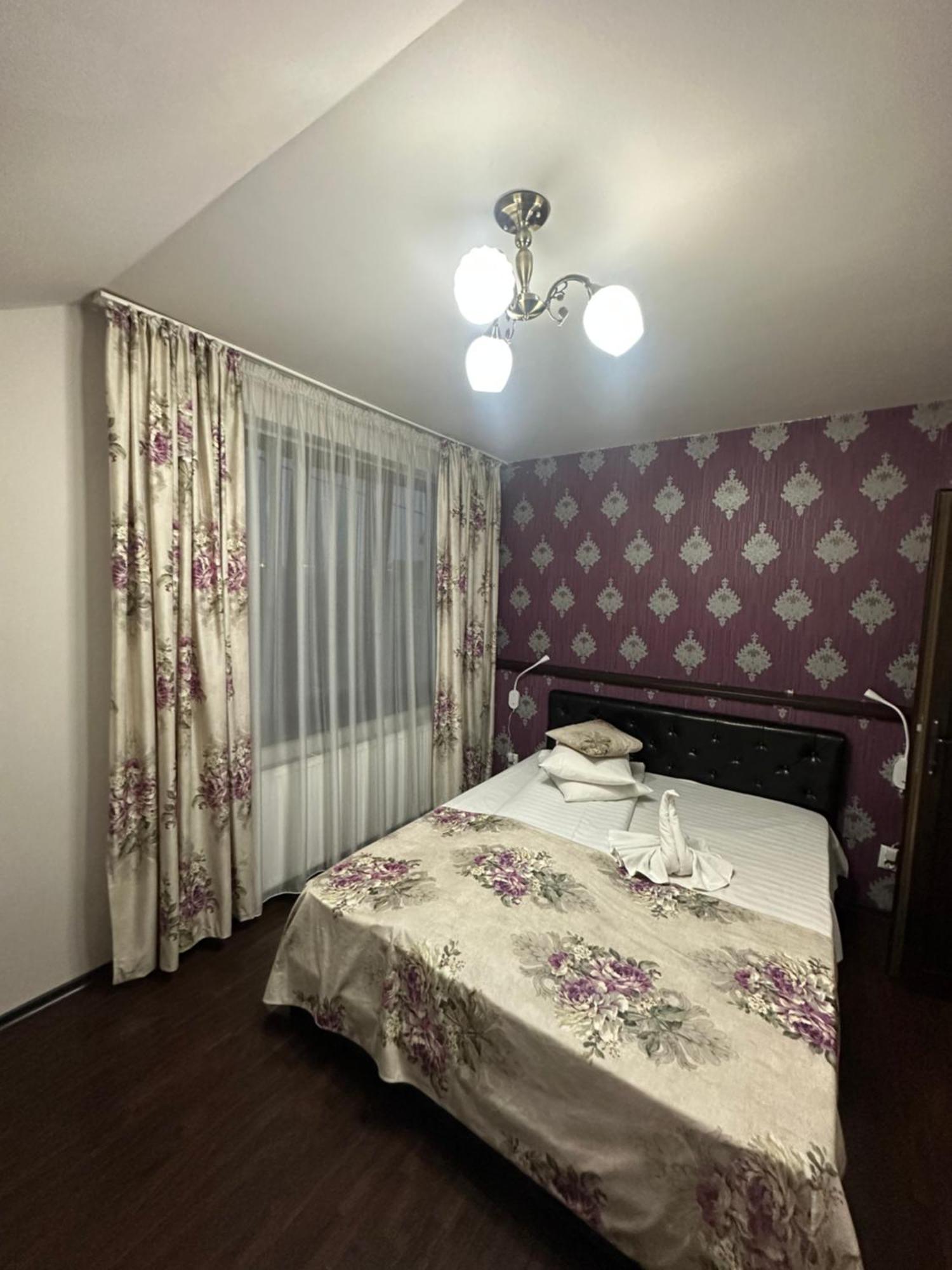 Pensiunea Casa Simoni Ploieşti Exterior foto