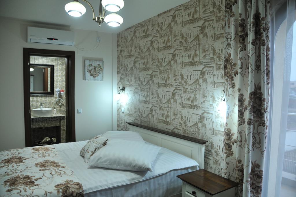 Pensiunea Casa Simoni Ploieşti Quarto foto